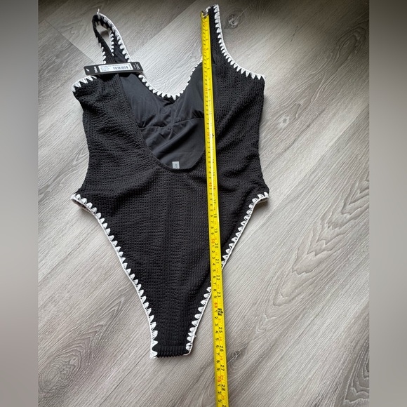 Bebe Black Texture Rib One-Piece Swimsuit with White Trim nwt - Picture 5 of 5